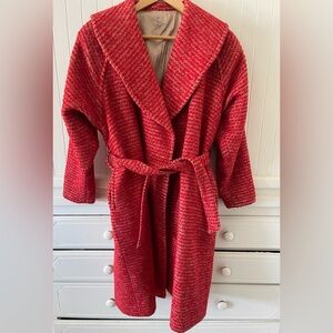 VINTAGE and UNKNOWN DESIGNER RARE belted coat Wool Tweed Fully Lined Appx Sz M